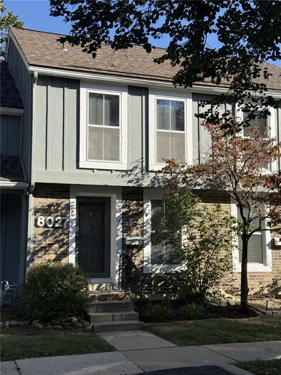 8027 Halsey Street, Lenexa, KS 66215