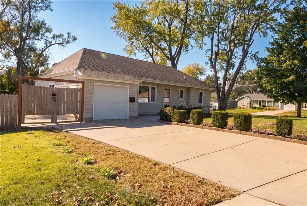 9119 W 87th Terrace, Overland Park, KS 66212 - #1