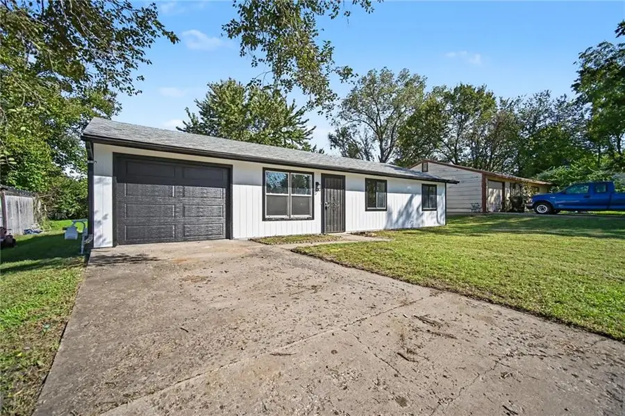 1830 SE 22nd Street, Topeka, KS 66605 - #3