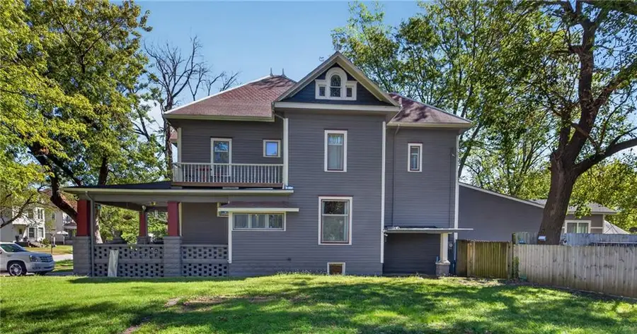 1818 Clark Avenue, Parsons, KS 67357 - #2