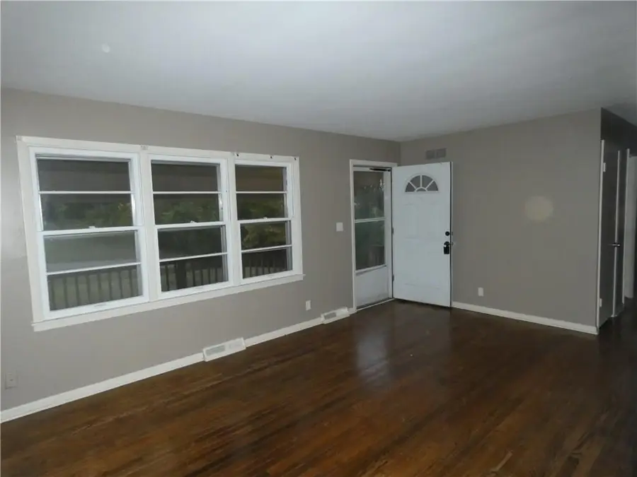 4801 NW 61st Street, Kansas City, MO 64151 - #3