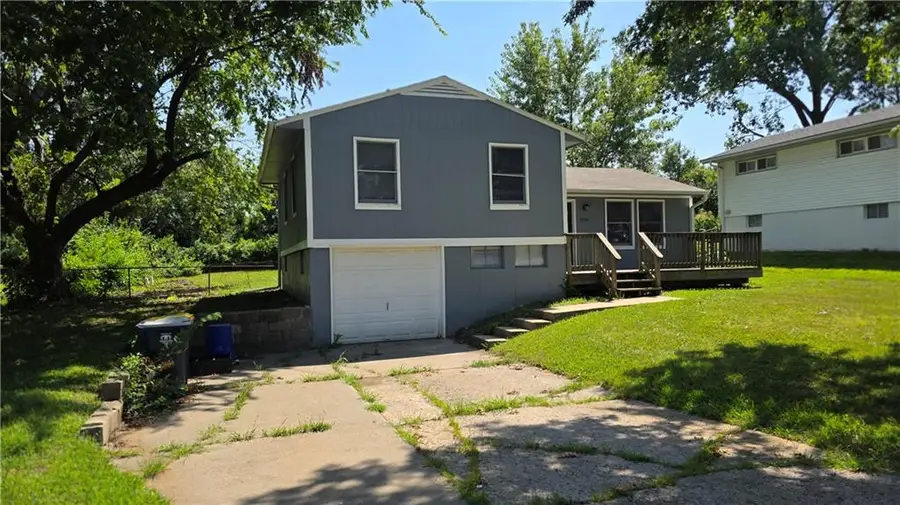 7301 84th Terrace Nw, Kansas City, MO 64151 - #2