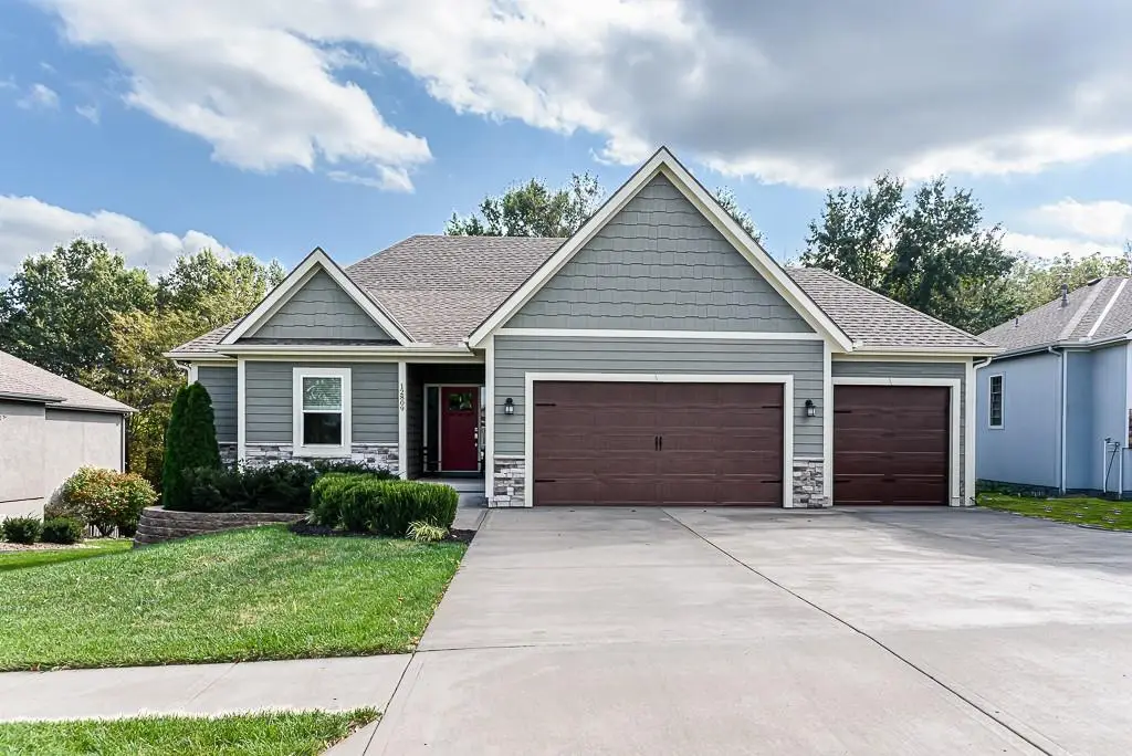 12809 Hubbard Road, Kansas City, KS 66109 - #1