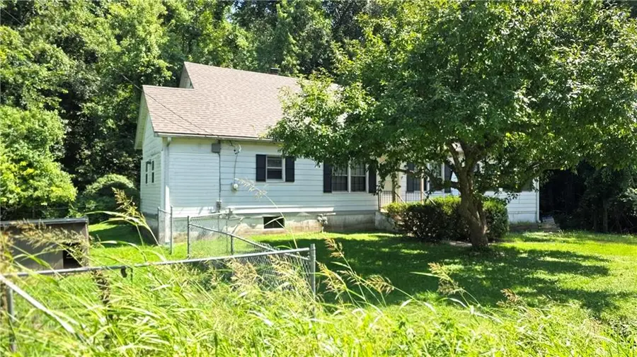 4701 NW Green Hills Road, Riverside, MO 64150 - #2