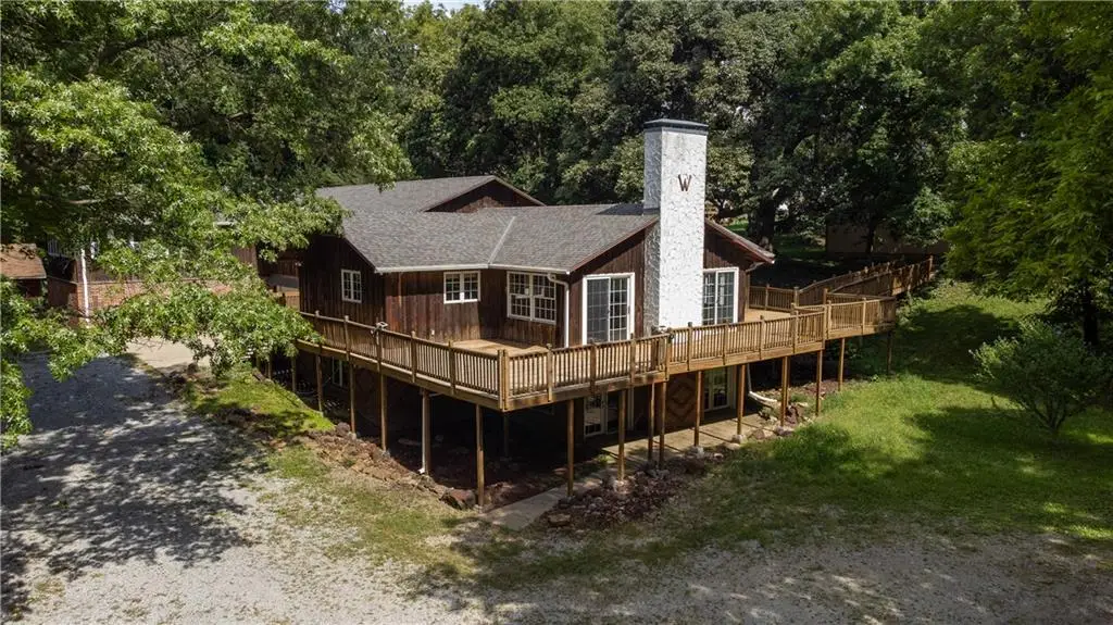 3802 Christine Drive, Saint Joseph, MO 64503 - #1
