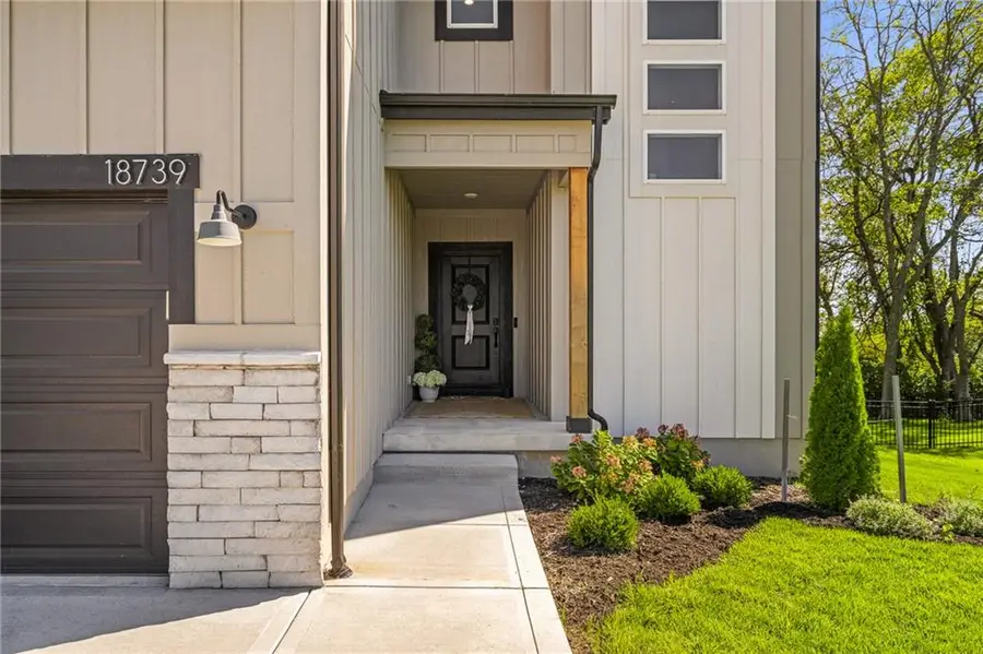 18739 Mahaffie Street, Spring Hill, KS 66083 - #3