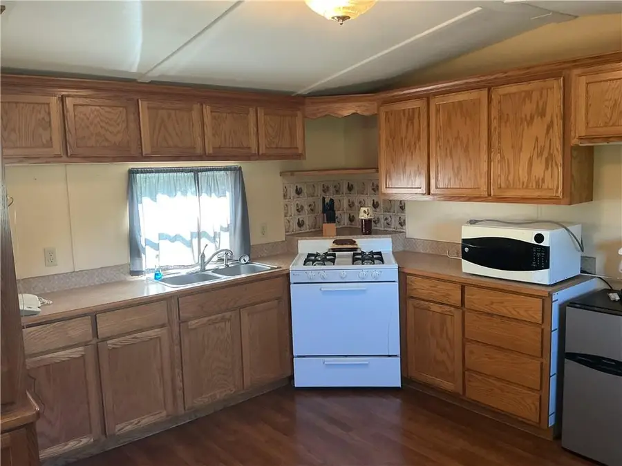 2125 Riley Road, Ottawa, KS 66067 - #2