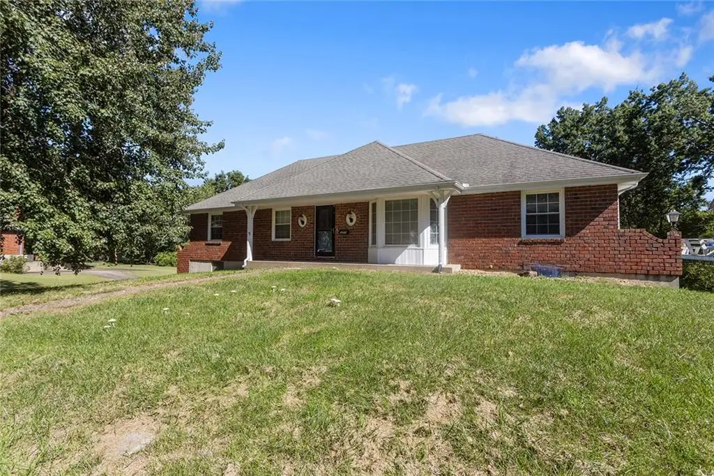 5201 Osage Avenue, Kansas City, MO 64133 - #1