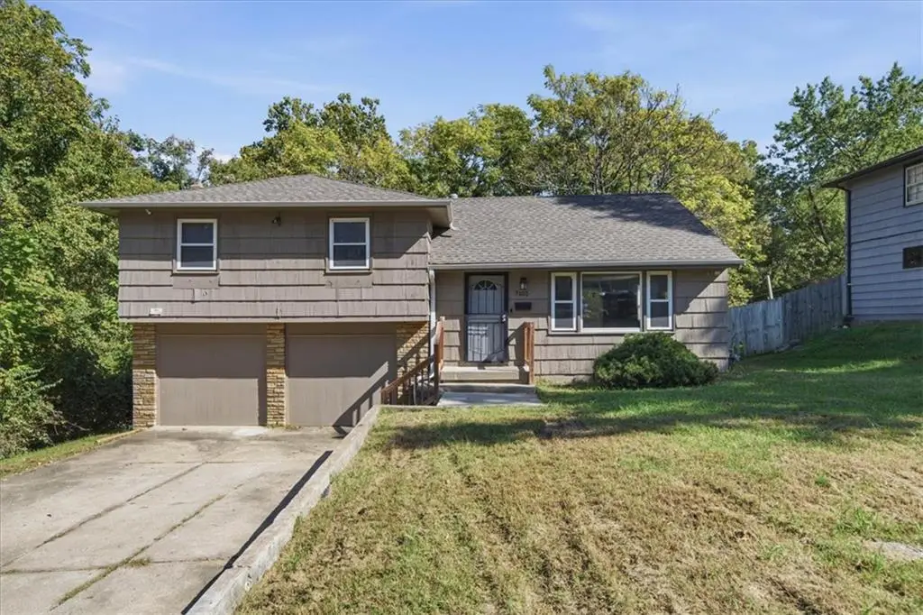 7101 Myrtle Avenue, Kansas City, MO 64132 - #1