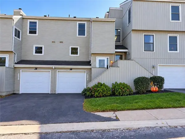 8681 W 108th Place, Overland Park, KS 66210