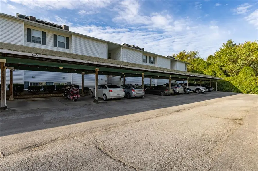 6966 N Olive Street, Gladstone, MO 64118 - #2