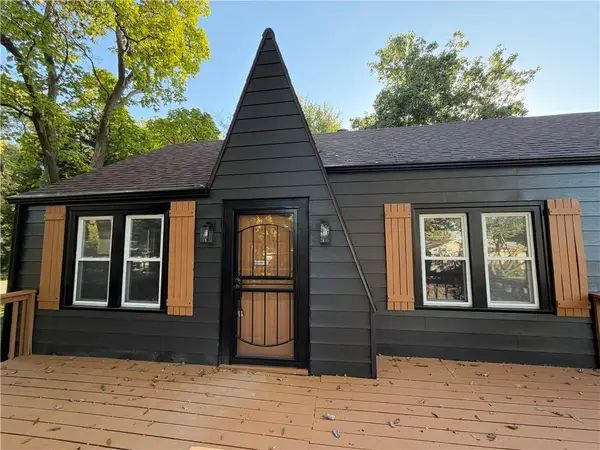 4641 N Elmwood Avenue, Kansas City, MO 64117