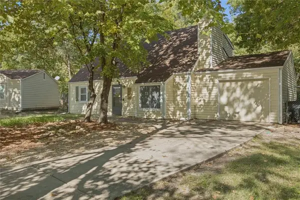 1748 W 3rd Street, Lawrence, KS 66044