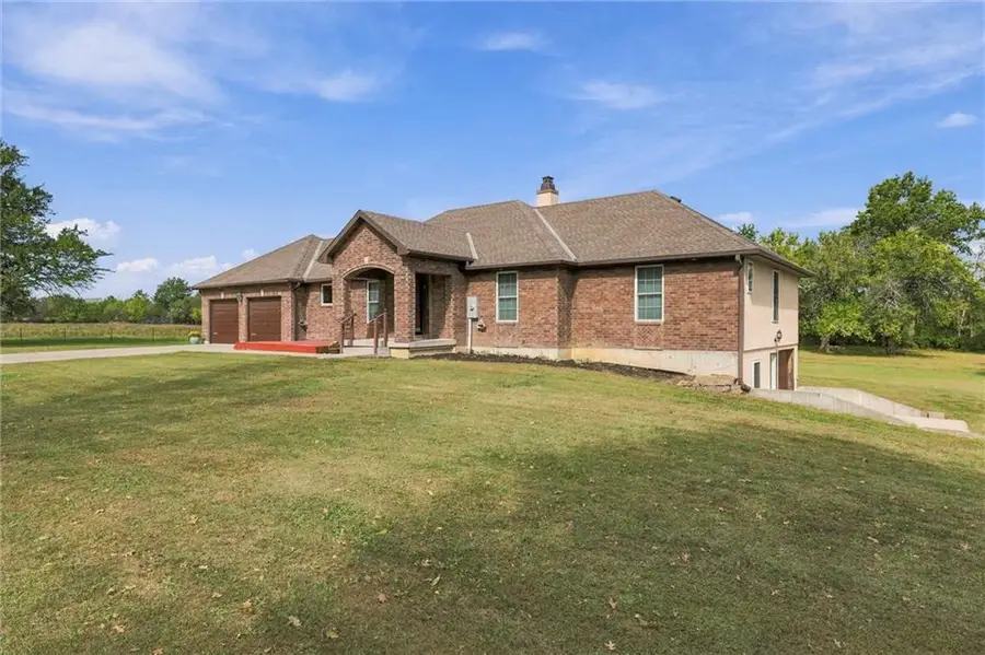 7000 Fort Myers Boulevard, Belton, MO 64012 - #3