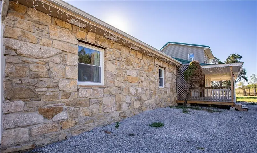 5683 Botkin Road, Blue Mound, KS 66010 - #3