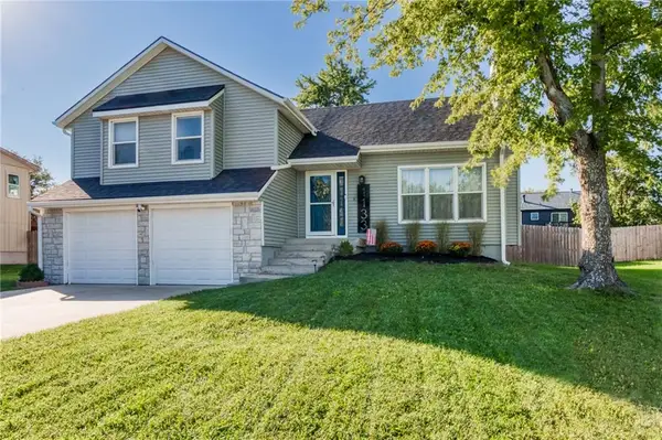 1133 E Butterfield Place, Olathe, KS 66062