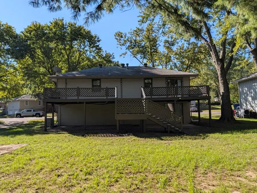 306 SE 21st Street, Oak Grove, MO 64075 - #3