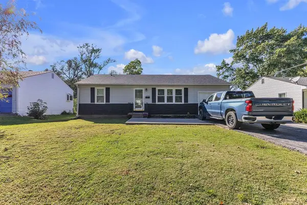 6702 N Charlotte Street, Gladstone, MO 64118