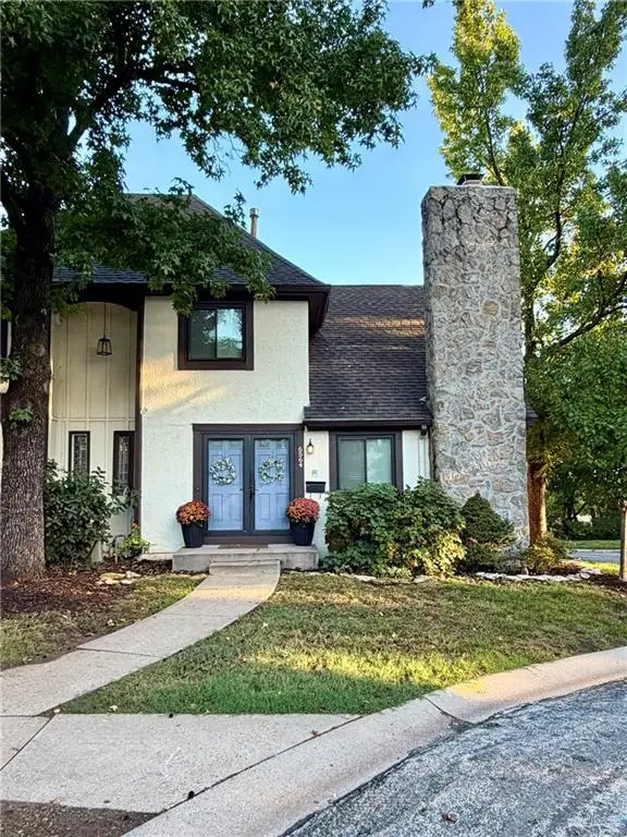 6564 W 49th Street, Mission, KS 66202 - #1