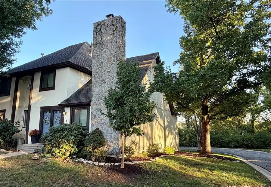 6564 W 49th Street, Mission, KS 66202 - #2