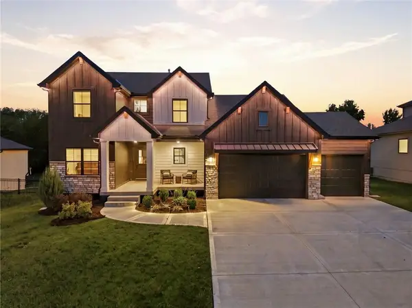 2102 Foxtail Drive, Kearney, MO 64060