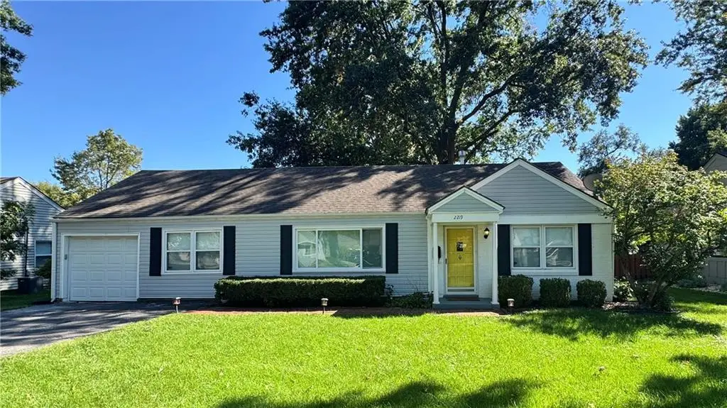 2219 W 79th Street, Prairie Village, KS 66208 - #1