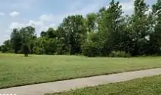 806 Edgewood Drive, Paola, KS 66071