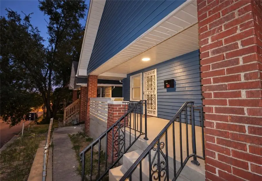 58 S 18 Street, Kansas City, KS 66102 - #2