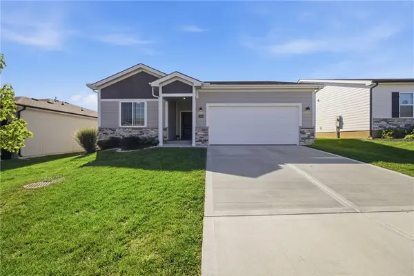 20909 W 190th Place, Spring Hill, KS 66083