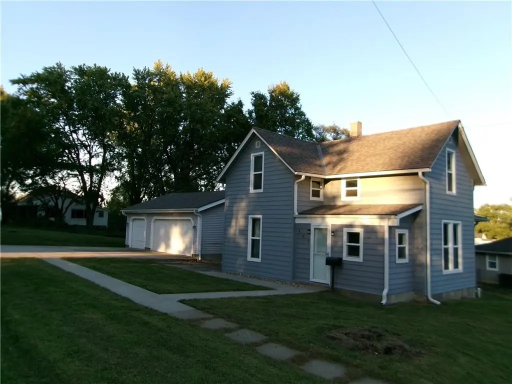 302 N Kansas Street, Highland, KS 66035 - #1