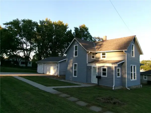 302 N Kansas Street, Highland, KS 66035