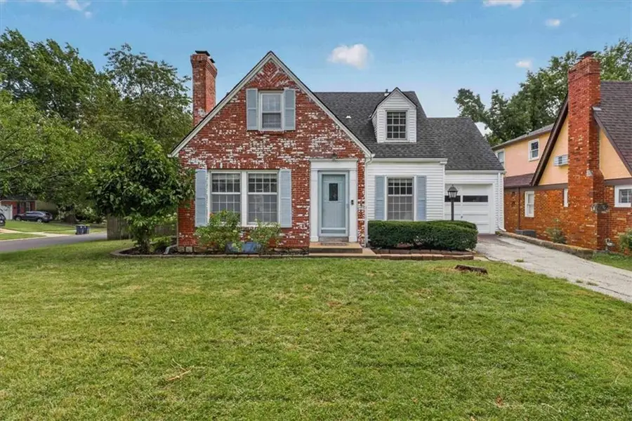 6641 Cherry Street, Kansas City, MO 64131 - #2