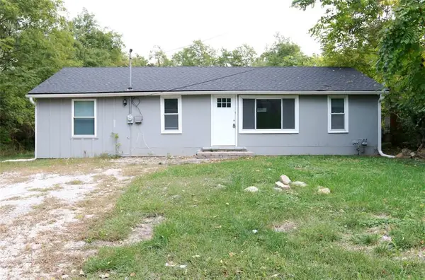 5231 N Merrimac Avenue, Kansas City, MO 64151
