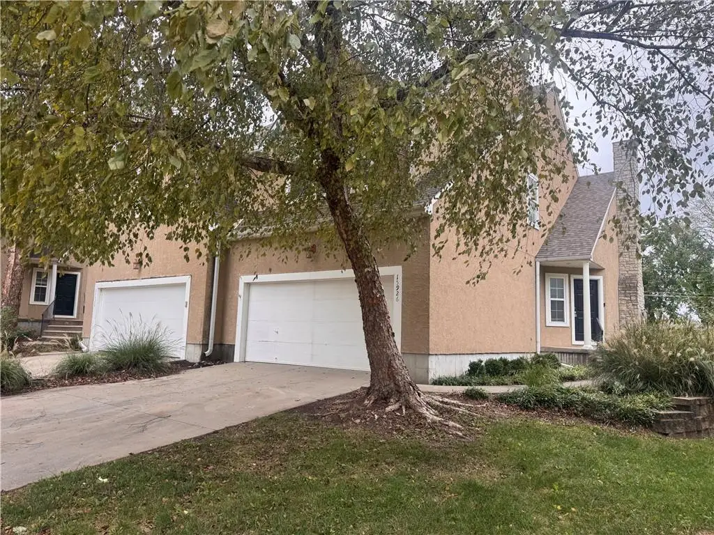 15926/15928 W 91st Terrace, Lenexa, KS 66219 - #1