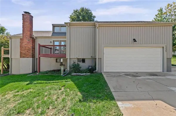 5225 NW 82nd Terrace, Kansas City, MO 64151