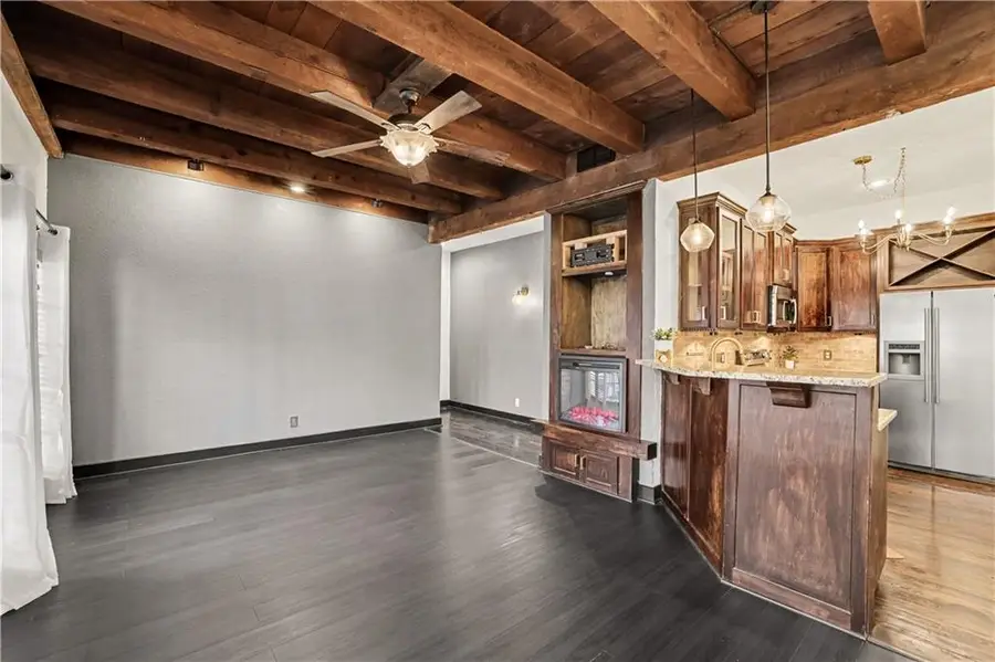 1111 46th Street W #22, Kansas City, MO 64112 - #3