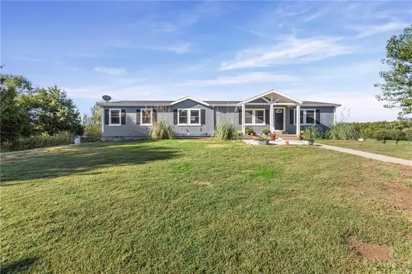 39340 Indianapolis Road, Lane, KS 66042