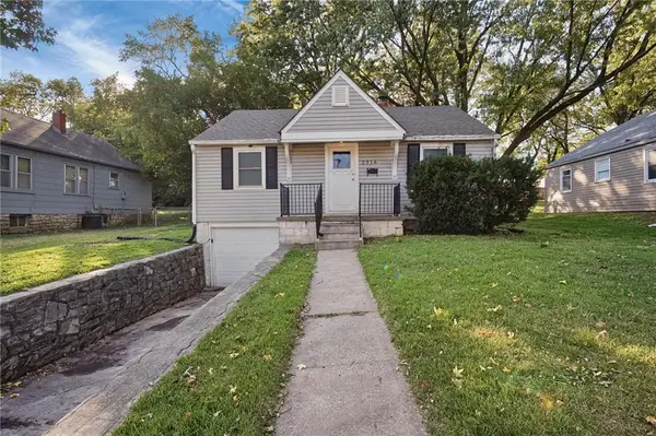 2316 Blue Ridge Terrace, Independence, MO 64052
