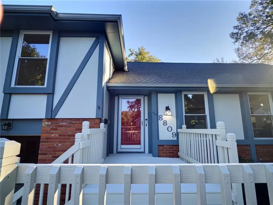 8809 Widmer Road, Lenexa, KS 66215 - #3