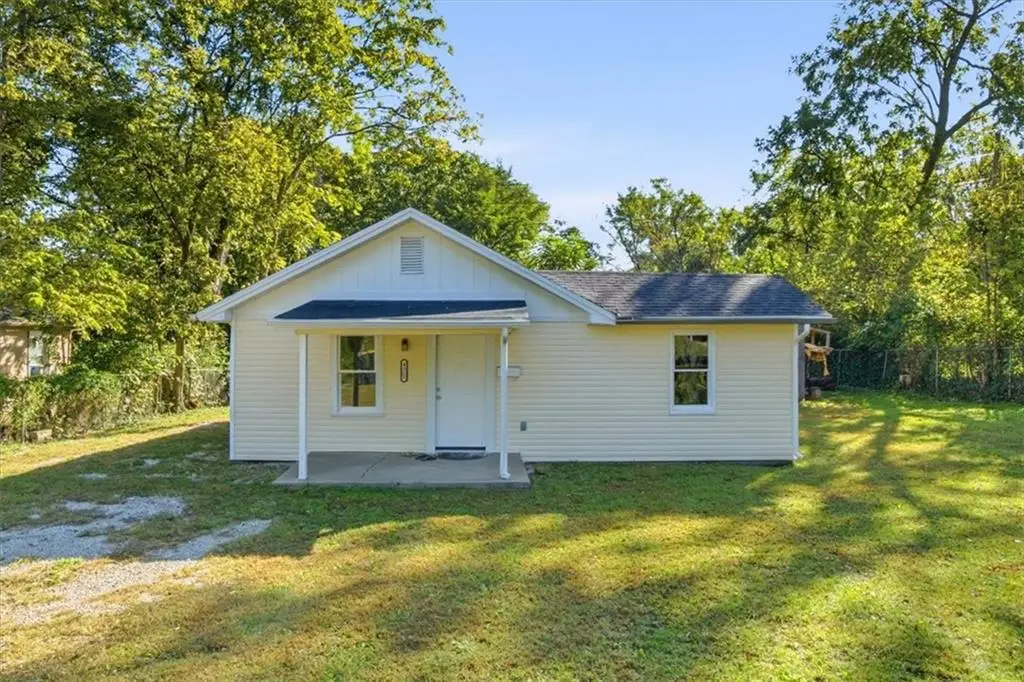 4311 Bales Avenue, Kansas City, MO 64130 - #1