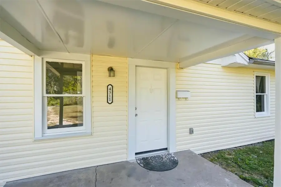 4311 Bales Avenue, Kansas City, MO 64130 - #2