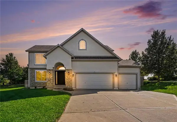 20831 W 102nd Street, Lenexa, KS 66220