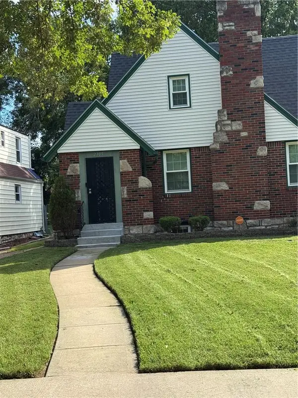 2305 E. Meyer Boulevard, Kansas City, MO 64132