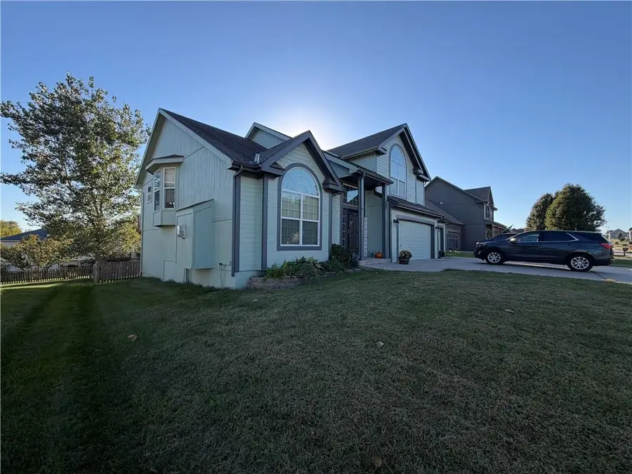 6211 NE 119th Terrace, Kansas City, MO 64156 - #2