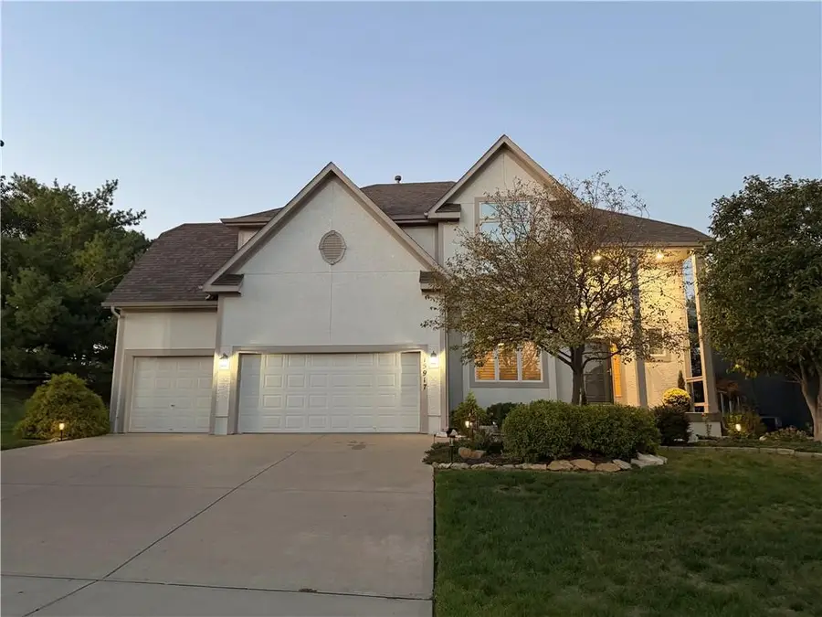 15917 Ballentine Street, Overland Park, KS 66221 - #2