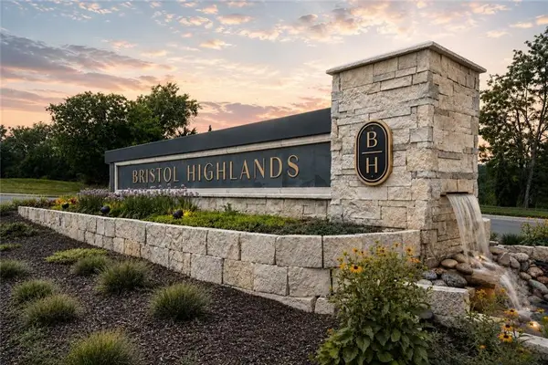 21339 W 81 Street, Shawnee, KS 66220