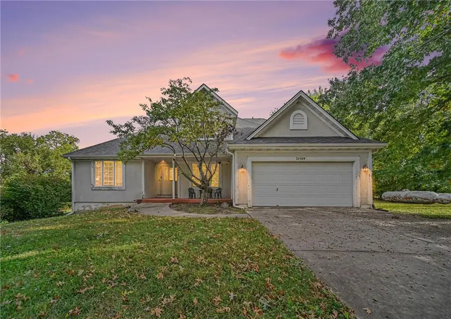 24909 E Blue Mills Road, Independence, MO 64058 - #2
