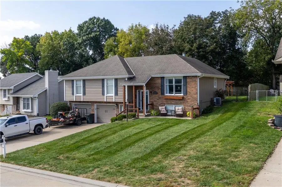 2902 N 39th Terrace, Saint Joseph, MO 64506 - #2