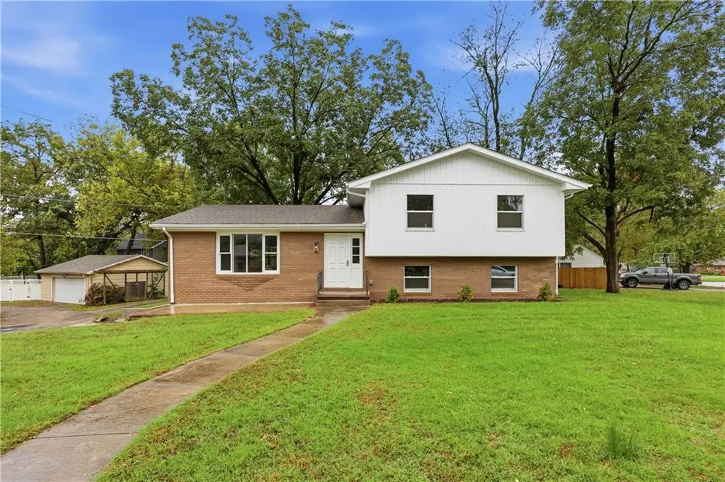 409 Grandview Heights N/a, Pittsburg, KS 66762 - #1