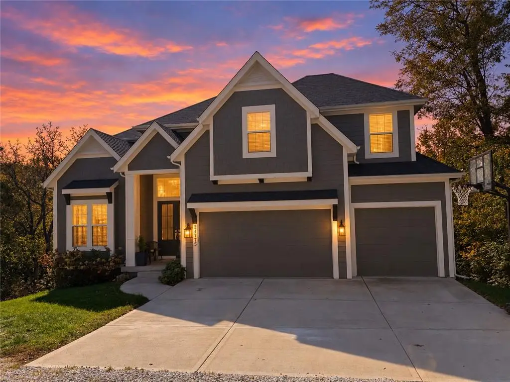 24735 W 133rd Terrace, Olathe, KS 66061 - #1